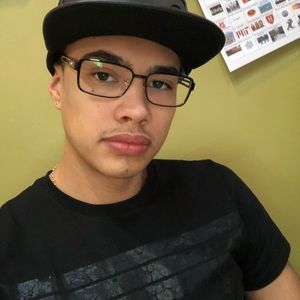 Meet your Posher, Juan